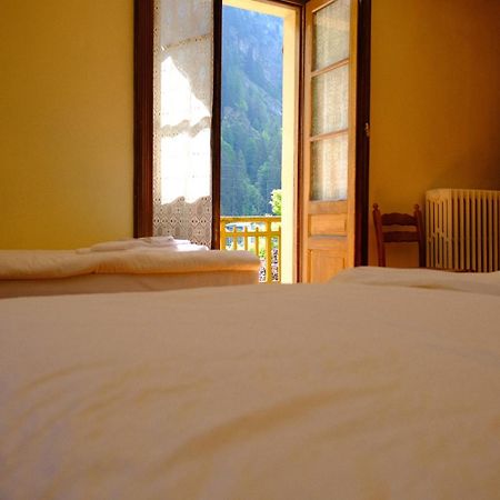 Hotel Villa Tedaldi Gressoney-Saint-Jean Exterior photo
