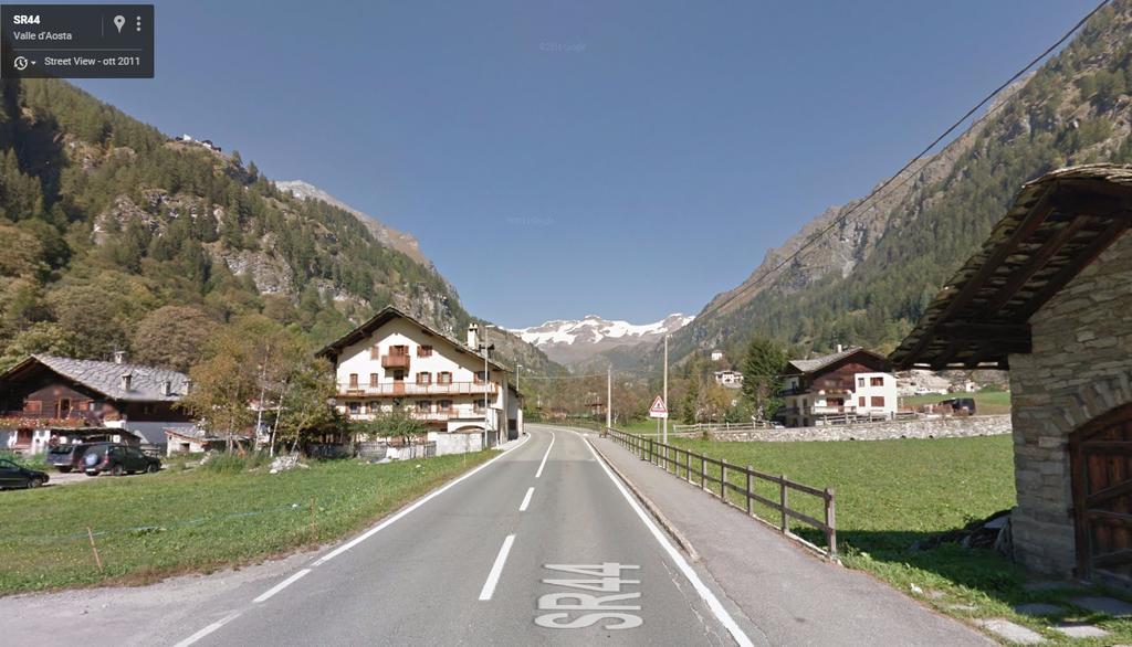 Hotel Villa Tedaldi Gressoney-Saint-Jean Exterior photo
